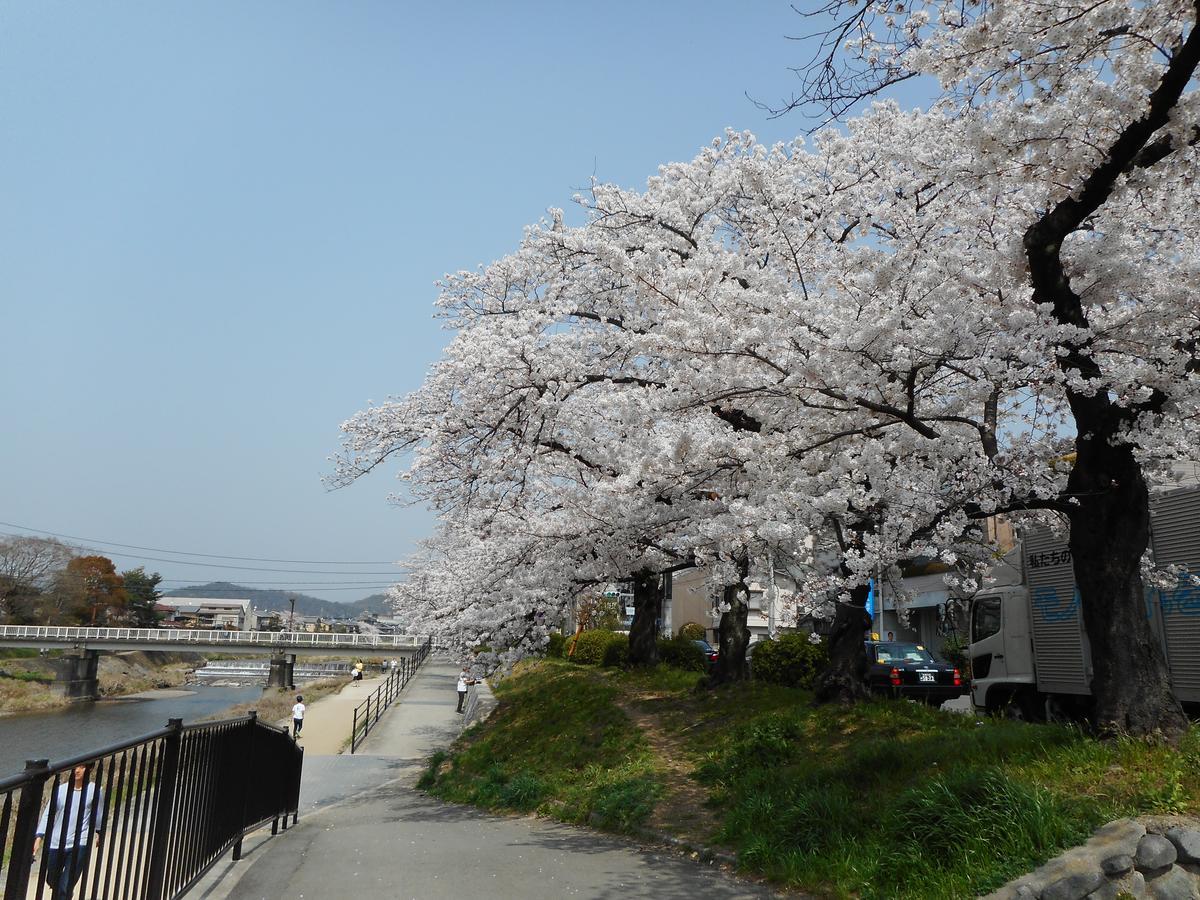 京都市憩　出町柳アパートメント エクステリア 写真